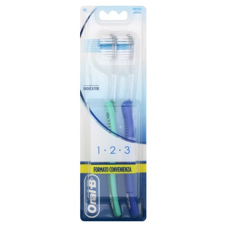 Oral-B 1-2-3 Indicator Spazzolino Medio