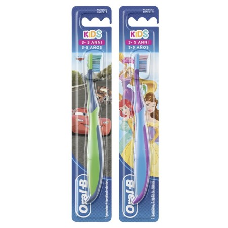 Oral-B Spazzolino Manuale Cars E Frozen Per Bambini 3-5 Anni